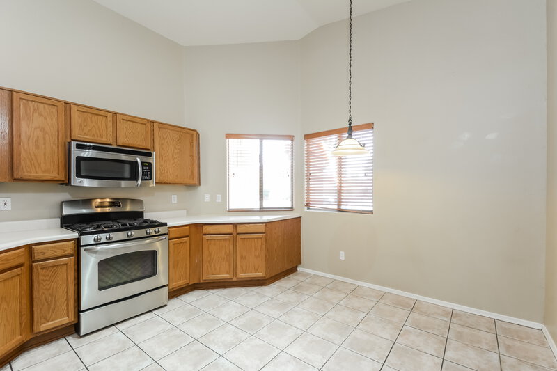 1,540/Mo, 8506 N Sayante Way Tucson, AZ 85743 diningroom View