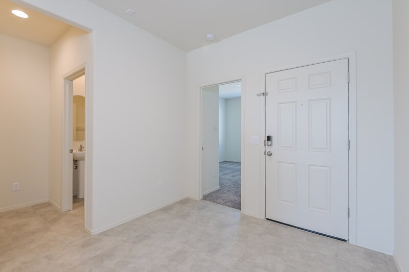 2,330/Mo, 6674 Camino Estarna Tucson, AZ 85756 Foyer View