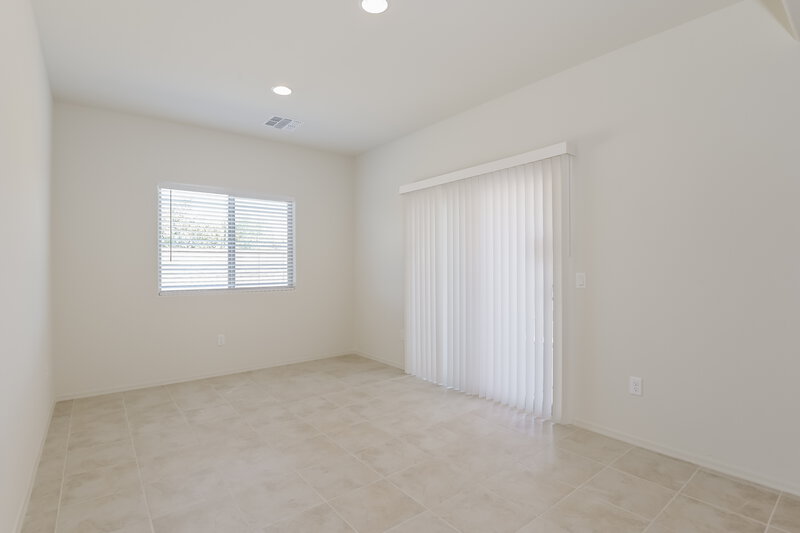 2,270/Mo, 16514 S Paseo Badajo Sahuarita, AZ 85629 Dining Room View