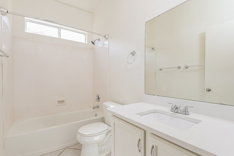 1,865/Mo, 7431 W Dream Maker Pl Tucson, AZ 85743 Bathroom View