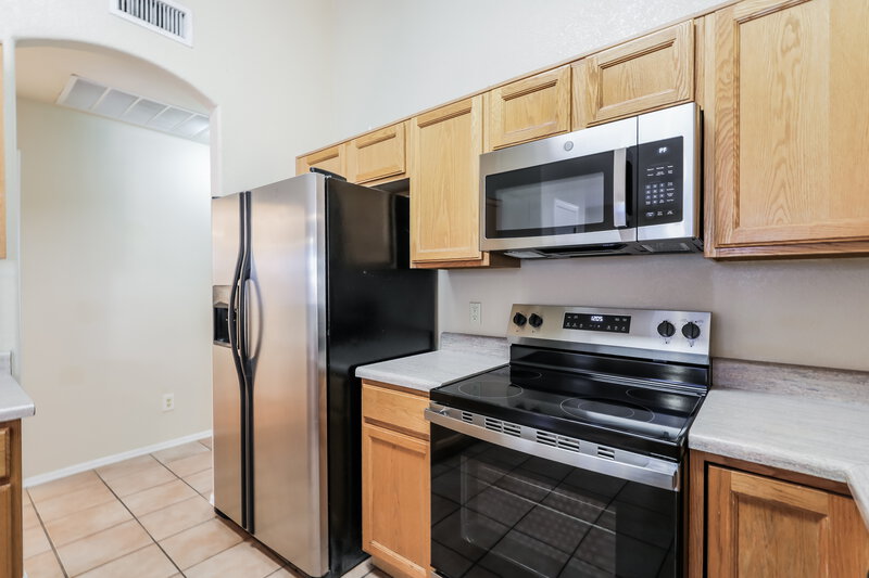 1,595/Mo, 10179 E Paseo Juan Tabo Tucson, AZ 85747 Kitchen View 3