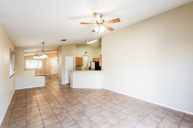 1,595/Mo, 10179 E Paseo Juan Tabo Tucson, AZ 85747 Family Room View