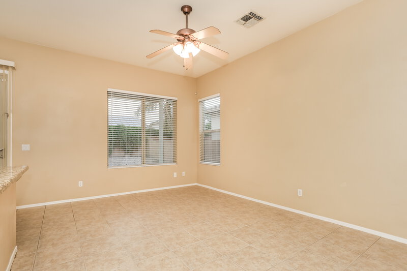 2,045/Mo, 7552 W Cosmic Sky Dr Tucson, AZ 85743 Family Room View