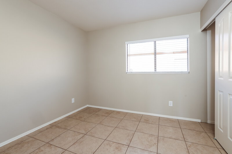 1,745/Mo, 1774 W Summer Dawn Dr Tucson, AZ 85746 Bedroom View 3