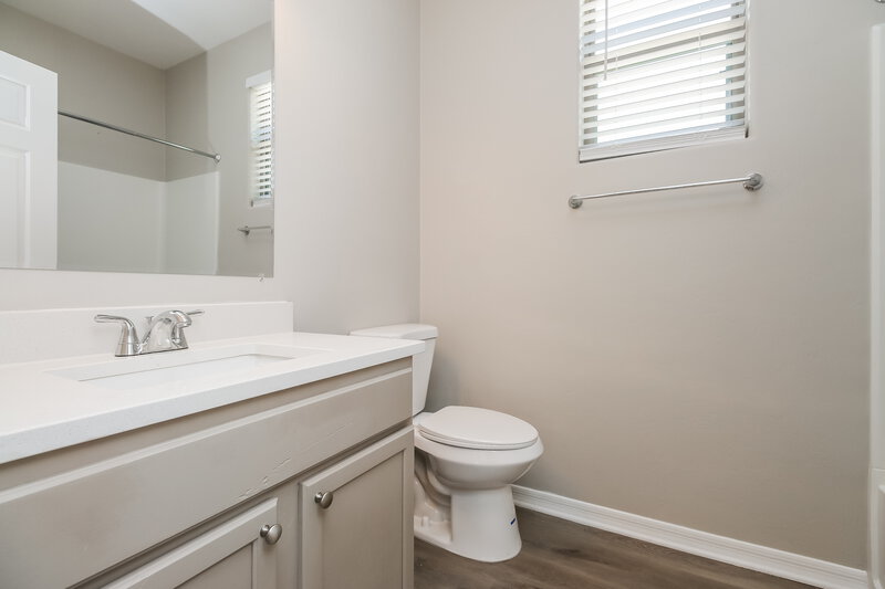 2,350/Mo, 60664 E Eagle Mountain Dr Tucson, AZ 85739 Bathroom View