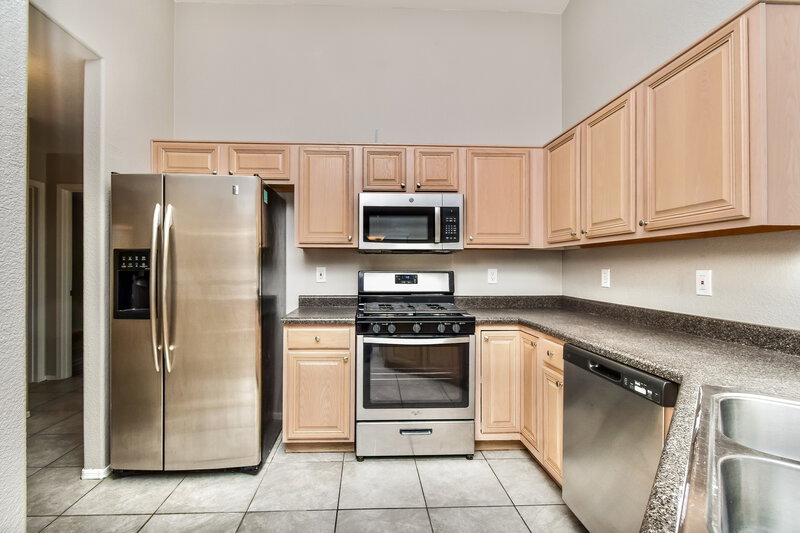 1,725/Mo, 6375 W Velvet Senna Dr Tucson, AZ 85757 Kitchen View