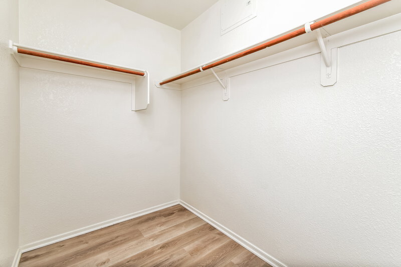 1,725/Mo, 6375 W Velvet Senna Dr Tucson, AZ 85757 Walk In Closet View