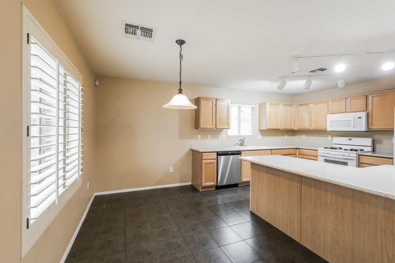 2,115/Mo, 12890 N Pocatella Dr Marana, AZ 85653 Dining Room View