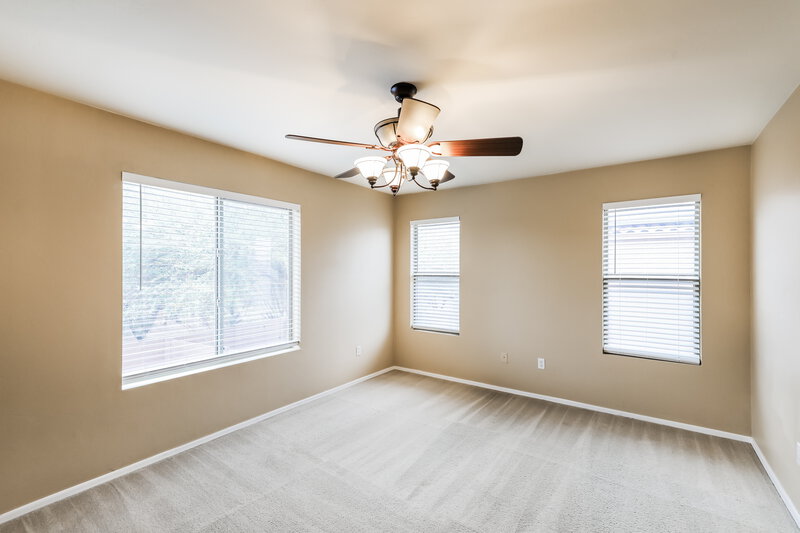 2,115/Mo, 12890 N Pocatella Dr Marana, AZ 85653 Main Bedroom View