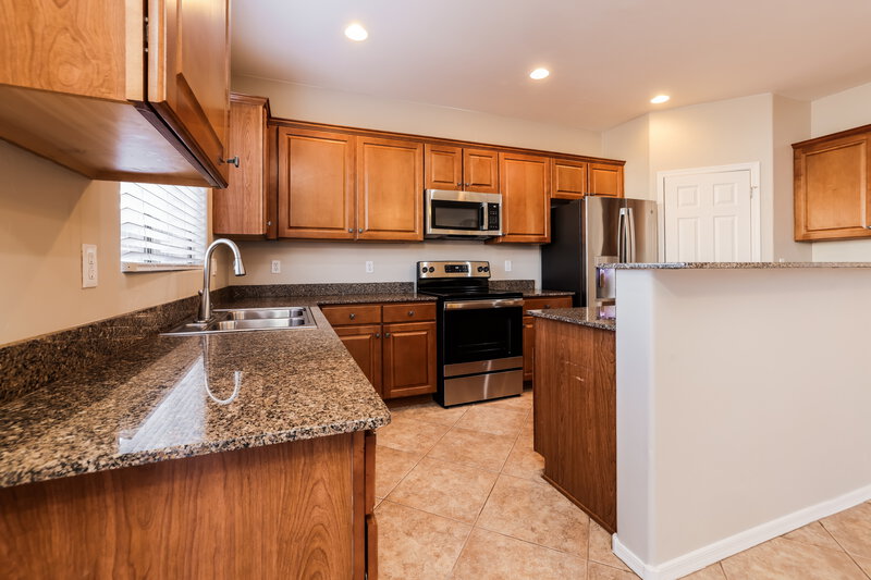 2,290/Mo, 12677 E Nona Ln Vail, AZ 85641 Kitchen View