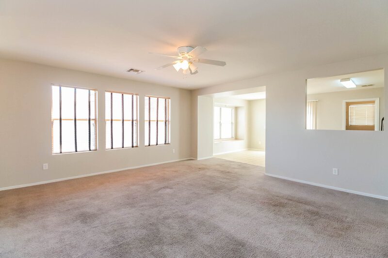 2,500/Mo, 8138 S Sunny Sky Pl Tucson, AZ 85747 Living Room View 4