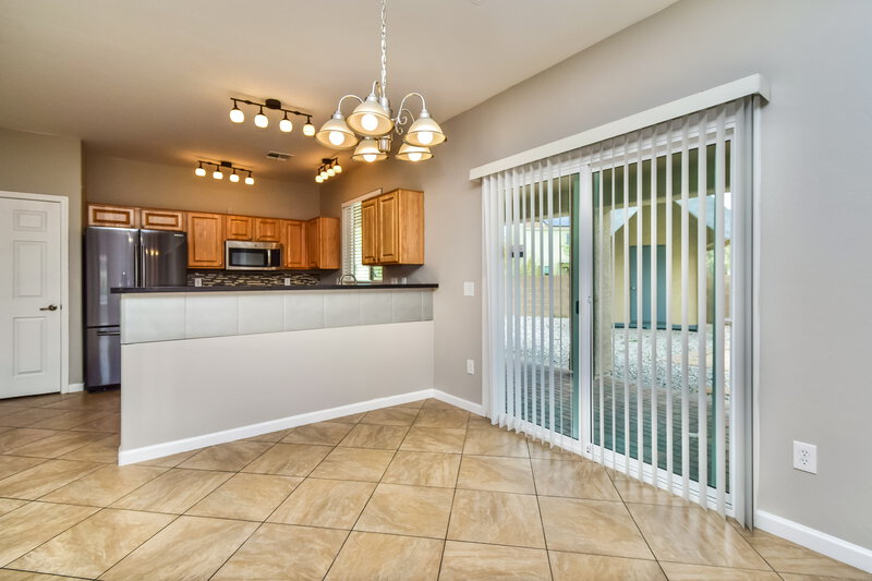 1,800/Mo, 5791 E Camino de Ayuda Tucson, AZ 85756 Dining Room View