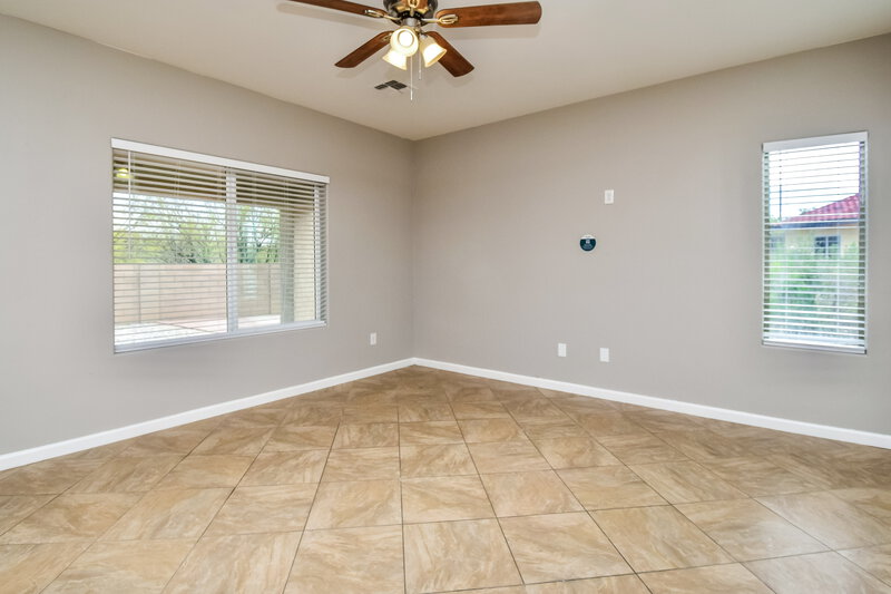 1,800/Mo, 5791 E Camino de Ayuda Tucson, AZ 85756 Main Bedroom View 2