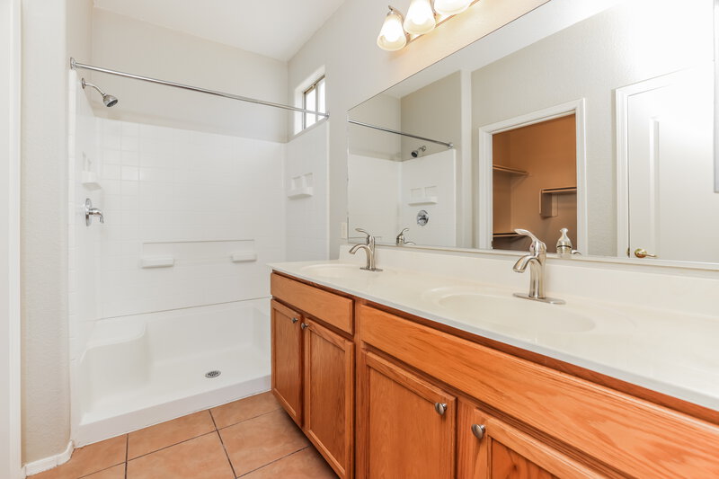 1,775/Mo, 3430 W Avenida Bonita Tucson, AZ 85746 Main Bathroom View