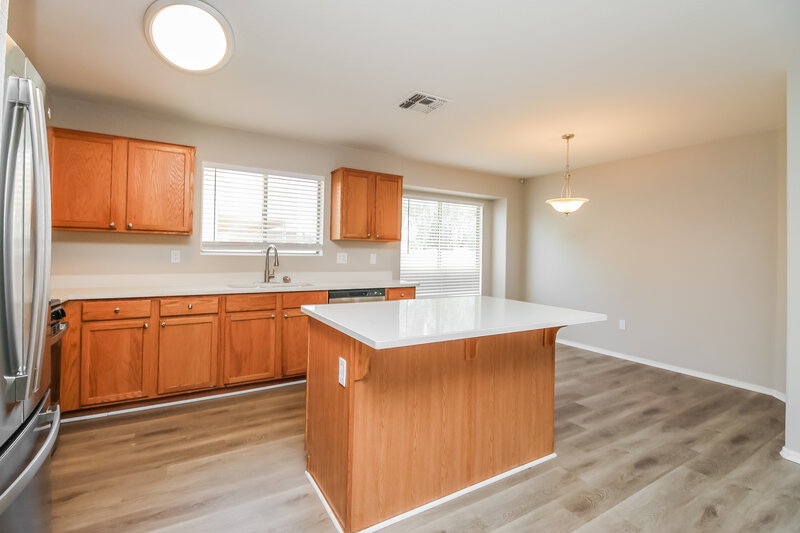 2,850/Mo, 7479 S Brackenbury Dr Tucson, AZ 85746 Kitchen View
