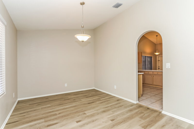 2,225/Mo, 9183 E Elderberry St Tucson, AZ 85747 Living Room View 2