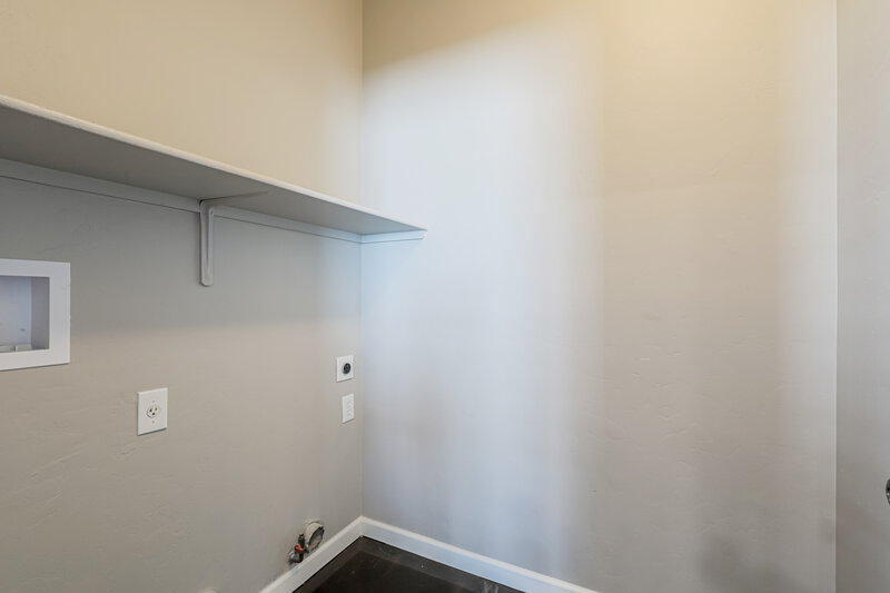 1,895/Mo, 5238 S Camino Laguna Seca Tucson, AZ 85706 Laundry Room View