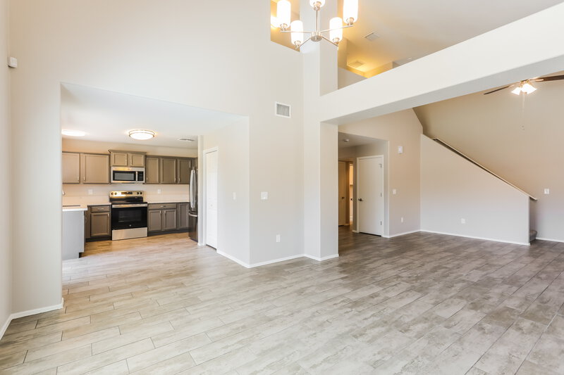 2,000/Mo, 2385 W Rau River Rd Tucson, AZ 85705 Living Room View 2