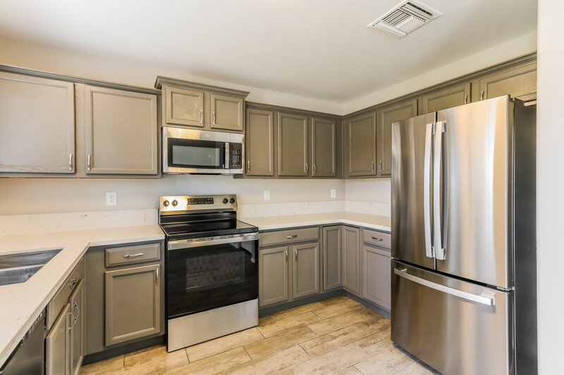 2,000/Mo, 2385 W Rau River Rd Tucson, AZ 85705 Kitchen View