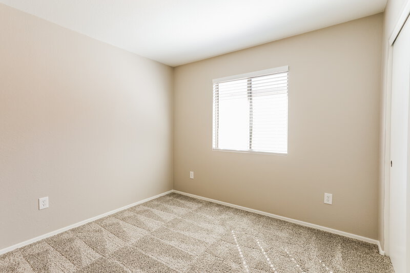 2,000/Mo, 2385 W Rau River Rd Tucson, AZ 85705 Bedroom View 2