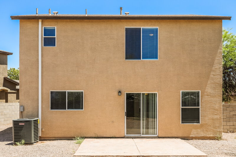 1,775/Mo, 6101 S Earp Wash Ln Tucson, AZ 85706 Rear View