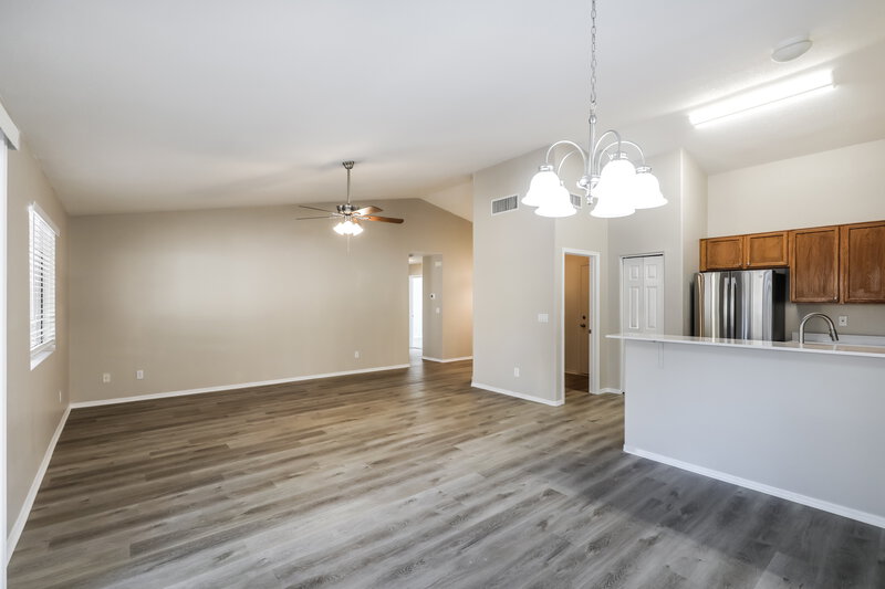 1,575/Mo, 3295 S Rainburst Pl Tucson, AZ 85713 Dining Room View