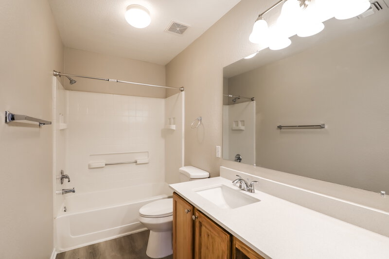 1,575/Mo, 3295 S Rainburst Pl Tucson, AZ 85713 Bathroom View