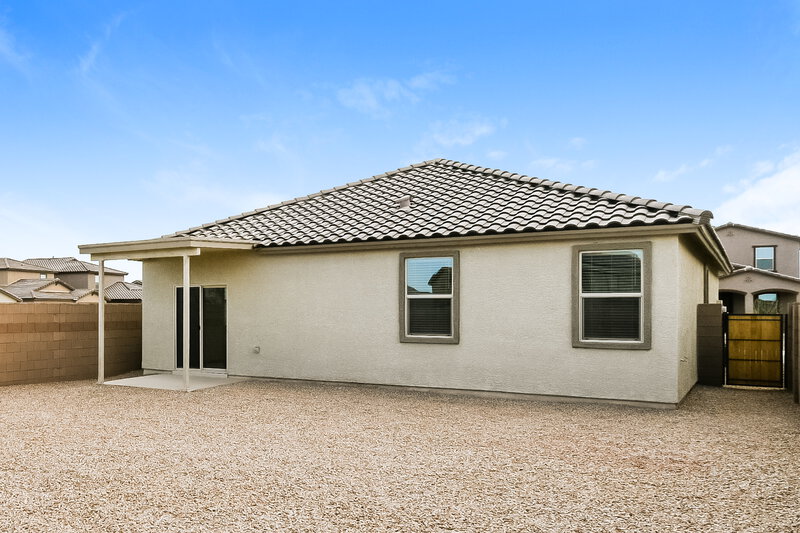 2,035/Mo, 10410 W Beaman Ln Marana, AZ 85653 Rear View