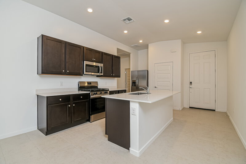 2,065/Mo, 10294 W Sumullen St Marana, AZ 85653 Kitchen View 2