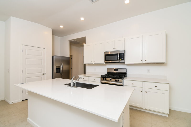 2,030/Mo, 10302 W Sumullen St Marana, AZ 85653 Kitchen View 2