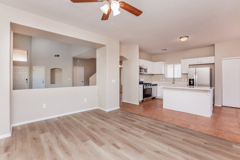 1,935/Mo, 7769 S Delia Stone Ct Tucson, AZ 85756 Family Room View 2