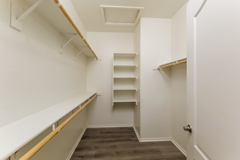 1,885/Mo, 9940 E Paseo San Bruno Tucson, AZ 85747 Walk In Closet View