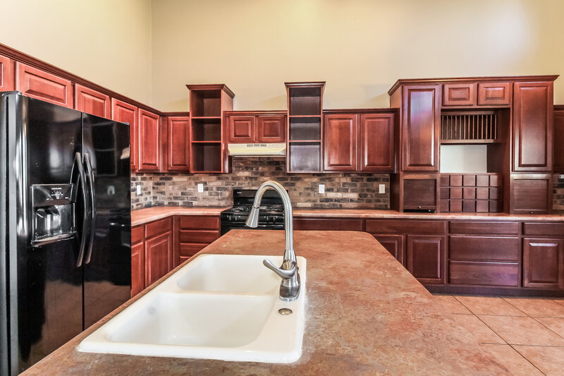 2,865/Mo, 8416 N Sand Flower Rd Tucson, AZ 85743 Kitchen View