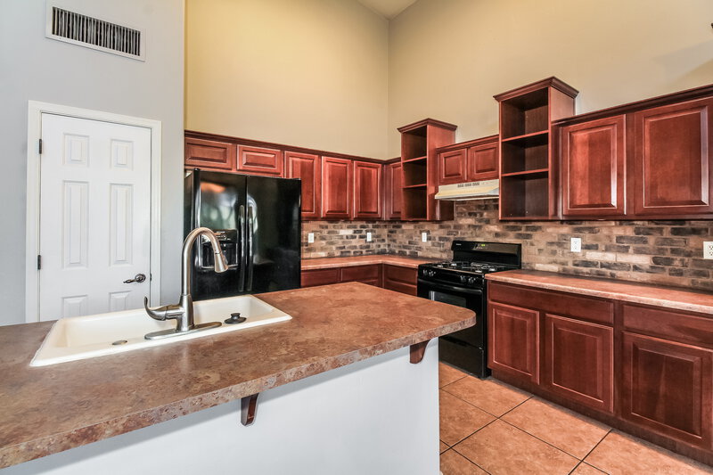 2,865/Mo, 8416 N Sand Flower Rd Tucson, AZ 85743 Kitchen View 3
