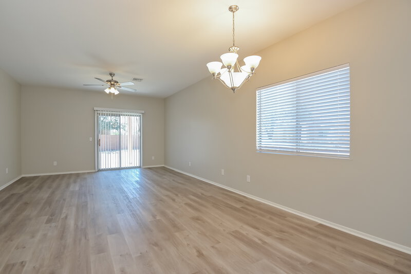 1,615/Mo, 306 E Calle Cerita Green Valley, AZ 85614 Misc View 2