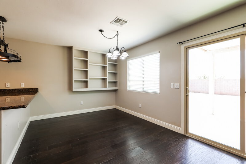 1,895/Mo, 7655 W Tight Line Dr Tucson, AZ 85757 Dining Room View