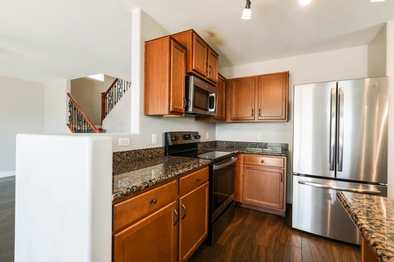 1,895/Mo, 7655 W Tight Line Dr Tucson, AZ 85757 Kitchen View