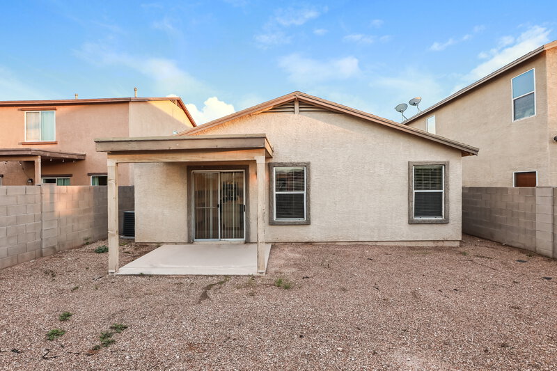1,905/Mo, 3787 E Bright View St Tucson, AZ 85706 Rear View