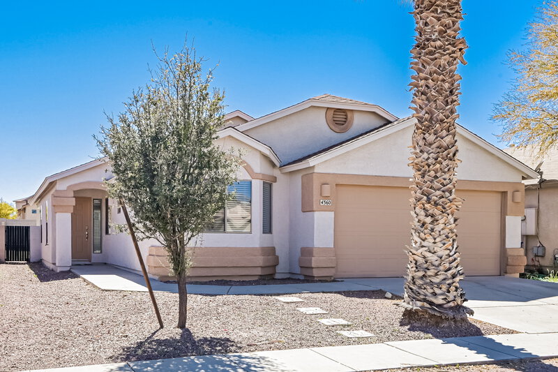 1,820/Mo, 4360 E Mesquite Desert Trail Tucson, AZ 85706 External View