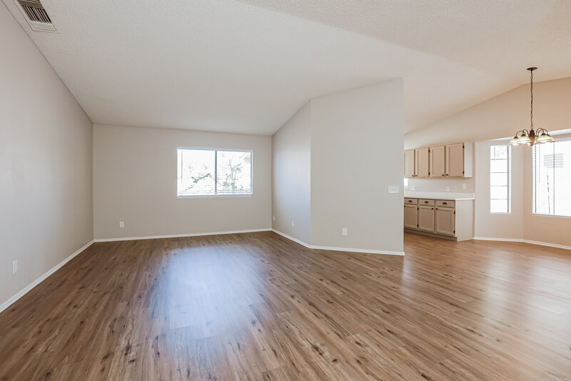 1,855/Mo, 10231 Calle Del Este Tucson, AZ 85748 Living Room View