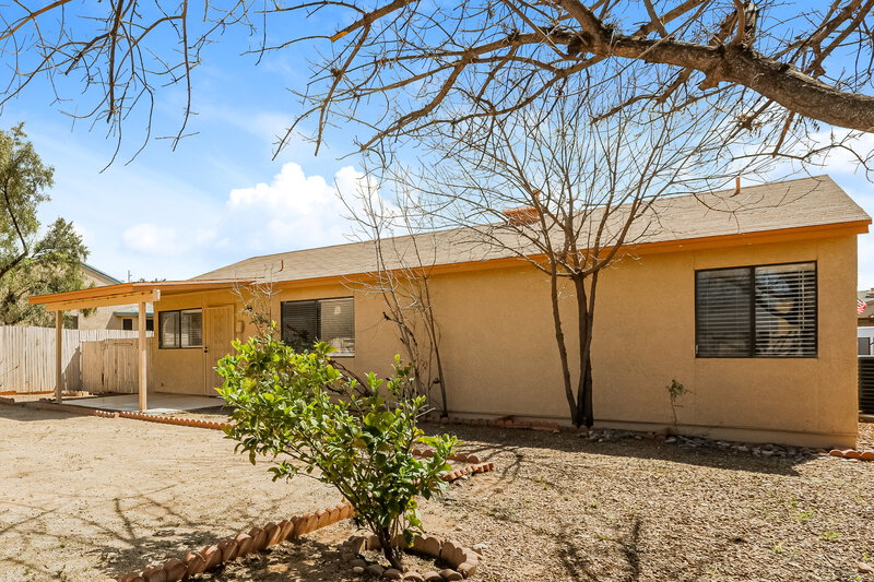 1,855/Mo, 10231 Calle Del Este Tucson, AZ 85748 Rear View 2