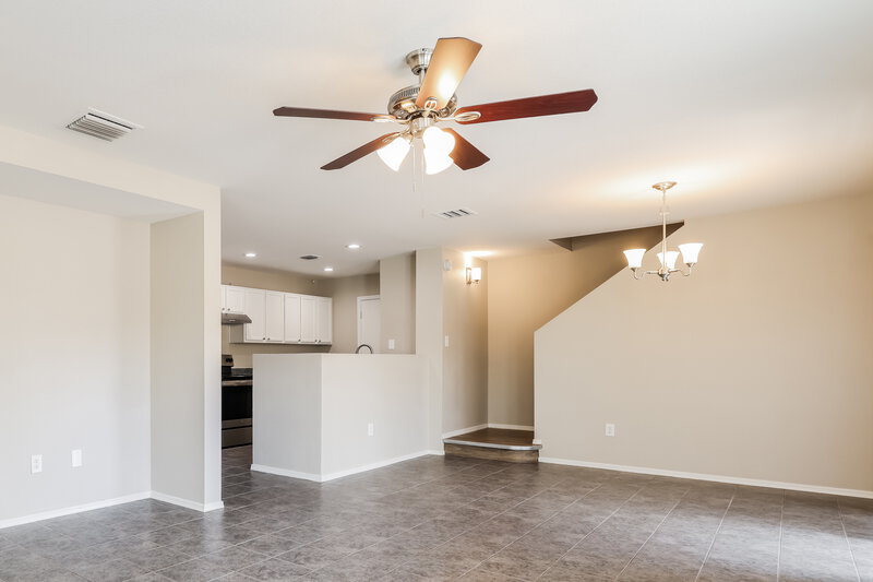 1,850/Mo, 2716 N Saramano Ln Tucson, AZ 85712 Living Room View 2