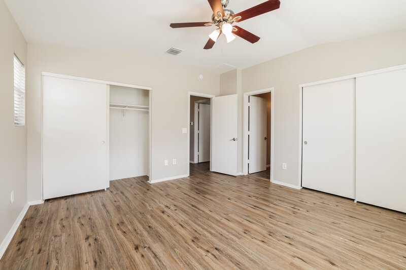 1,850/Mo, 2716 N Saramano Ln Tucson, AZ 85712 Main Bedroom View 2