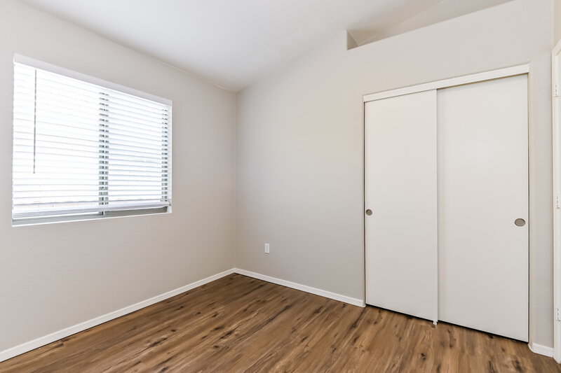 2,000/Mo, 10354 E Ravenswood St Tucson, AZ 85747 Bedroom View 2