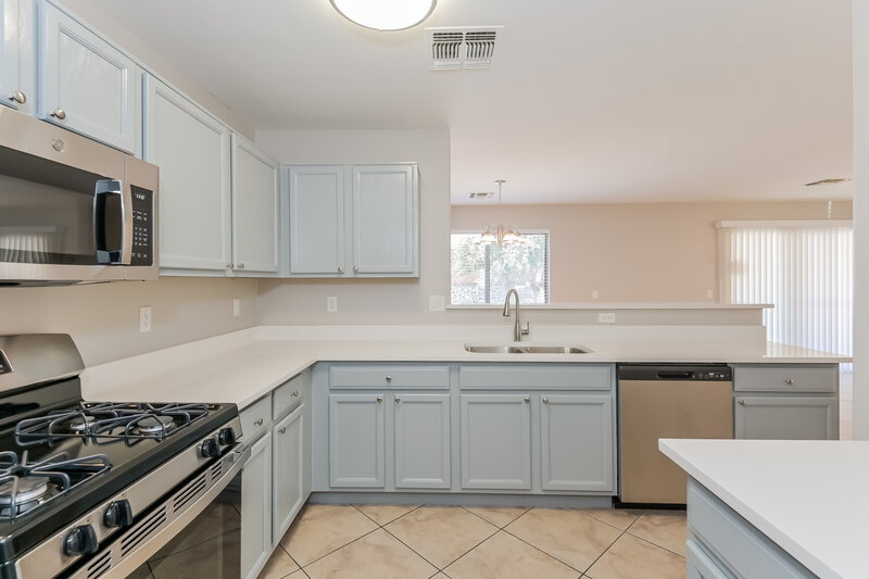 1,985/Mo, 664 W Amber Sun Dr Green Valley, AZ 85614 Kitchen View