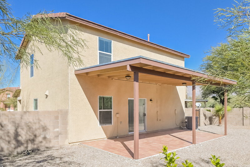 1,860/Mo, 4298 E Wading Pond Dr Tucson, AZ 85712 Rear View