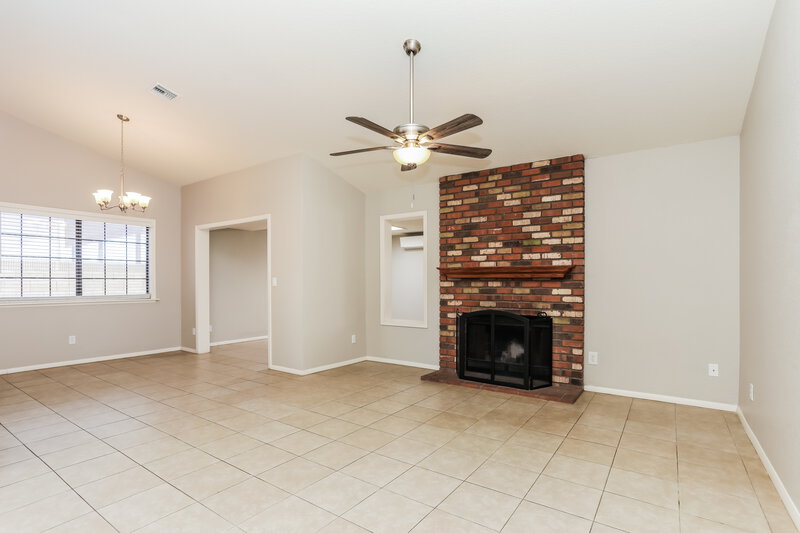 2,070/Mo, 3101 W Calle de la Bajada Tucson, AZ 85746 Living Room View