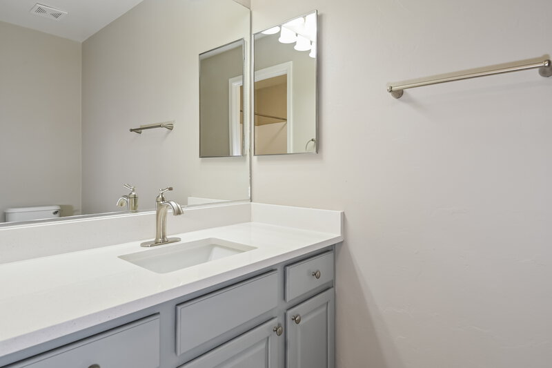 1,995/Mo, 4029 E Agate Knoll Dr Tucson, AZ 85756 Bathroom View