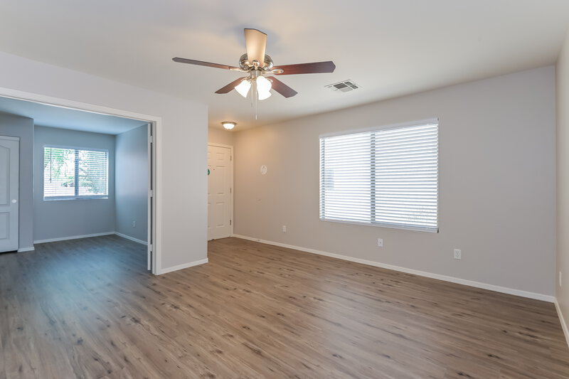 1,750/Mo, 18461 S Copper Point Dr Green Valley, AZ 85614 Living Room View 2