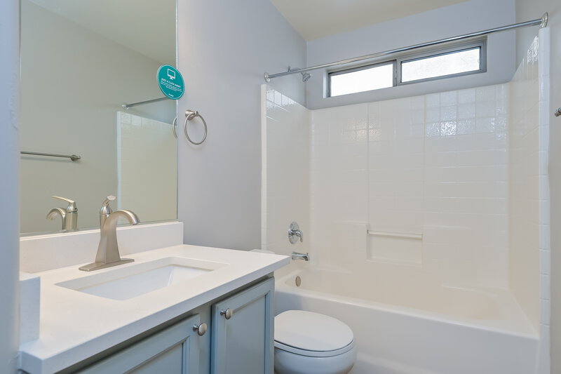 1,750/Mo, 18461 S Copper Point Dr Green Valley, AZ 85614 Bathroom View